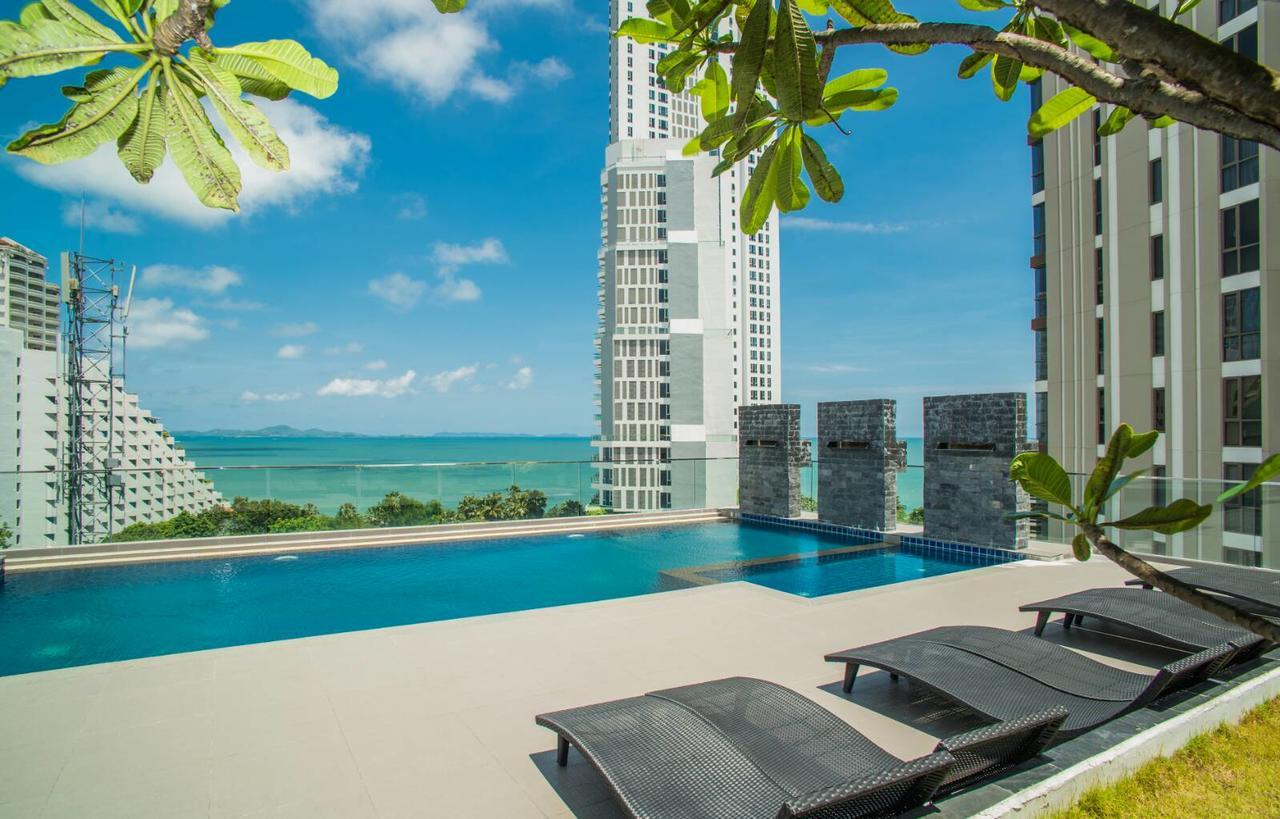 Serenity Pattaya Beach Esterno foto